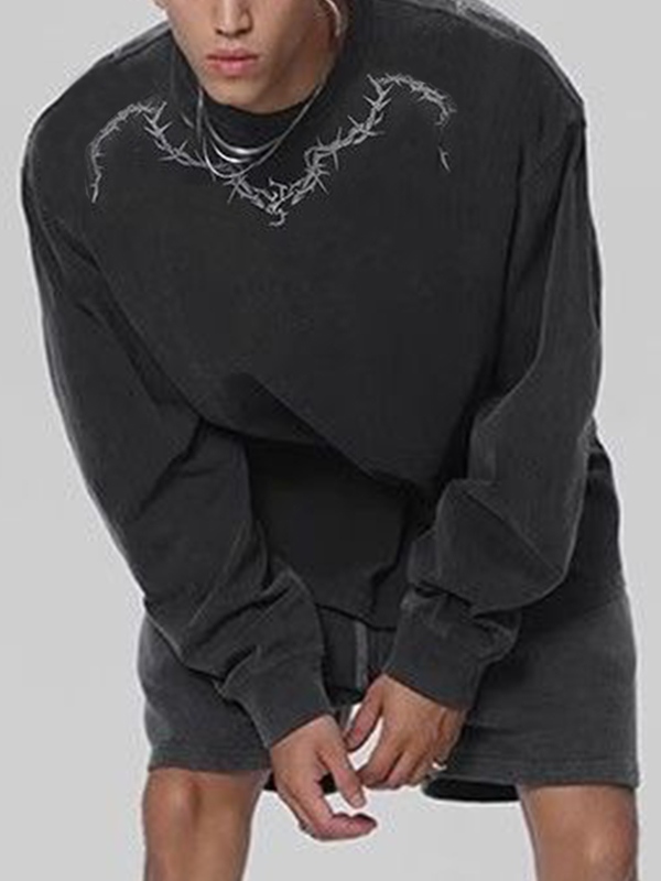Sudadera de hombre con estampado de espinas en negro lavado