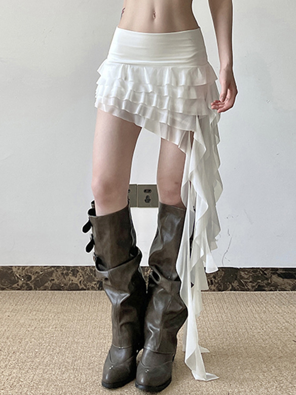 Minifalda irregular con volantes estilo resort